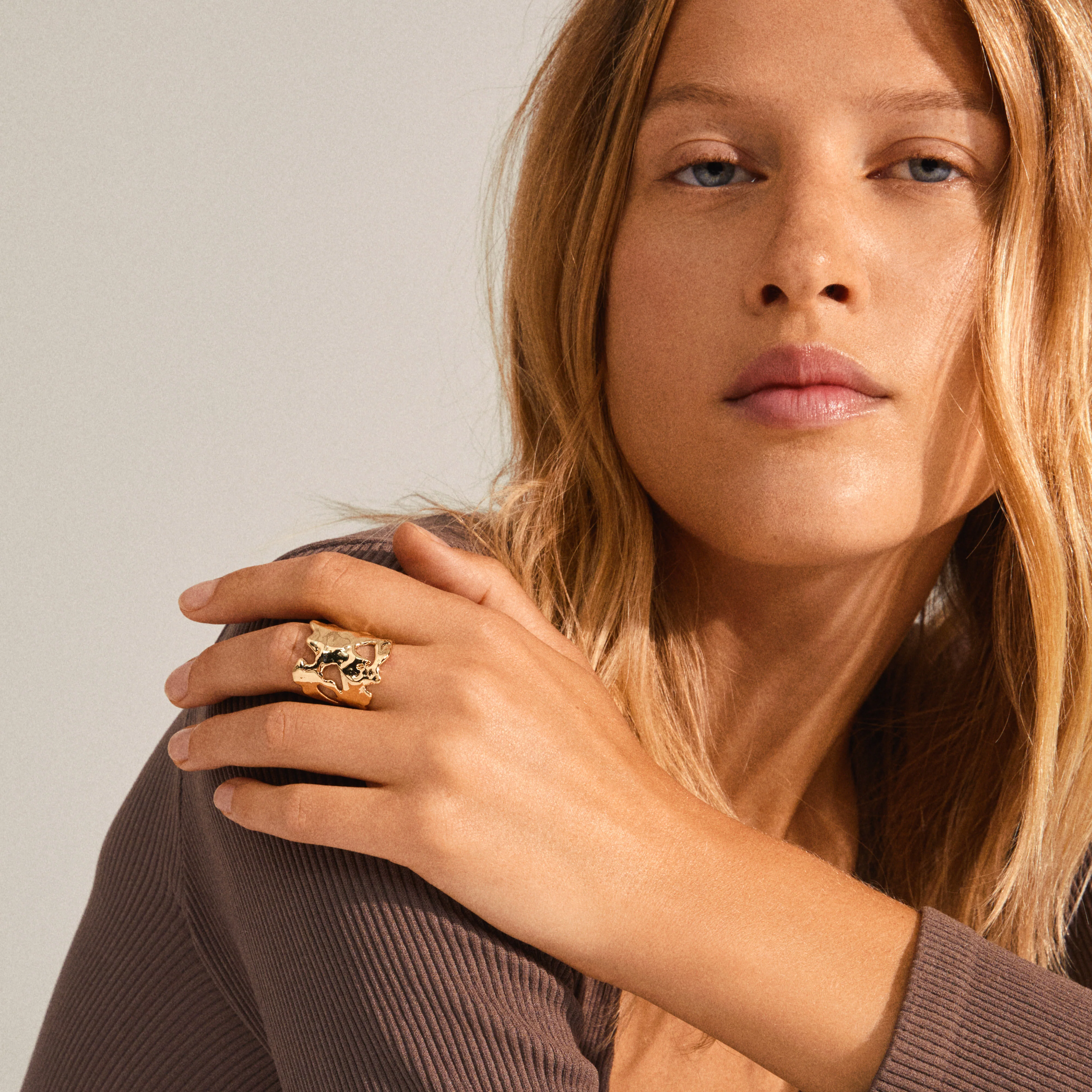 HAPPY organic shaped ring gold-plated - Image 3