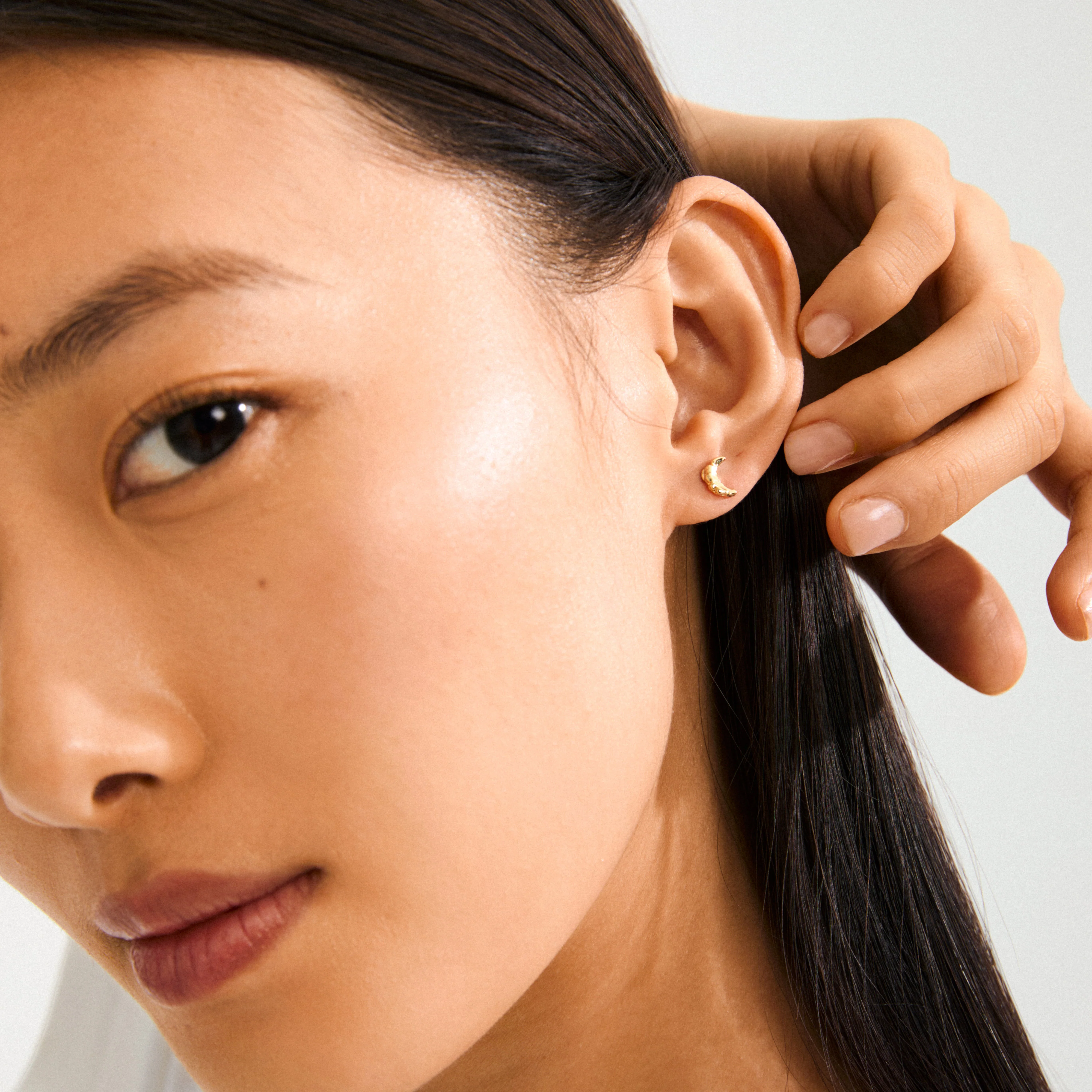 BETWEEN moon earrings gold-plated - Image 3