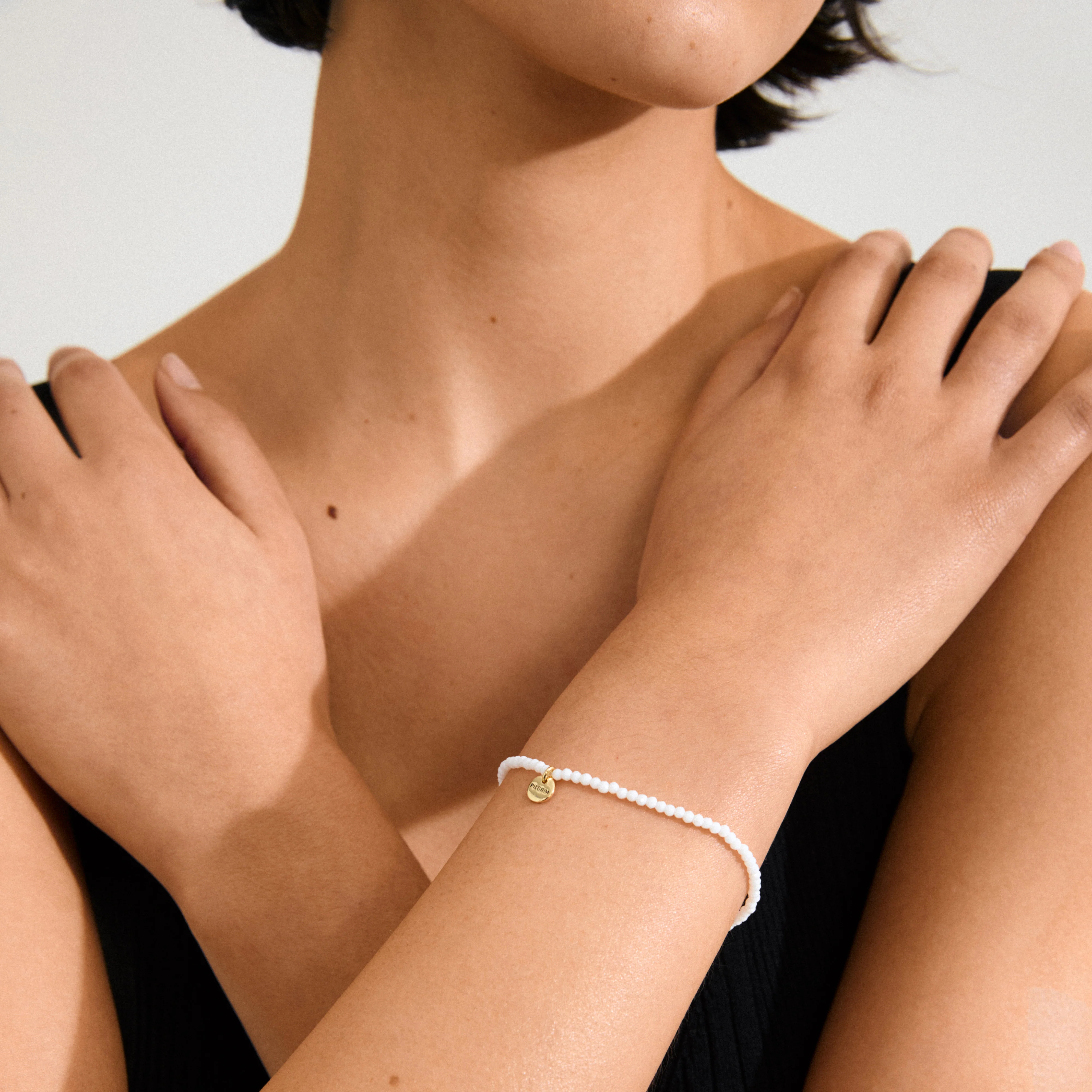 INDIE bracelet white, gold-plated - Image 3