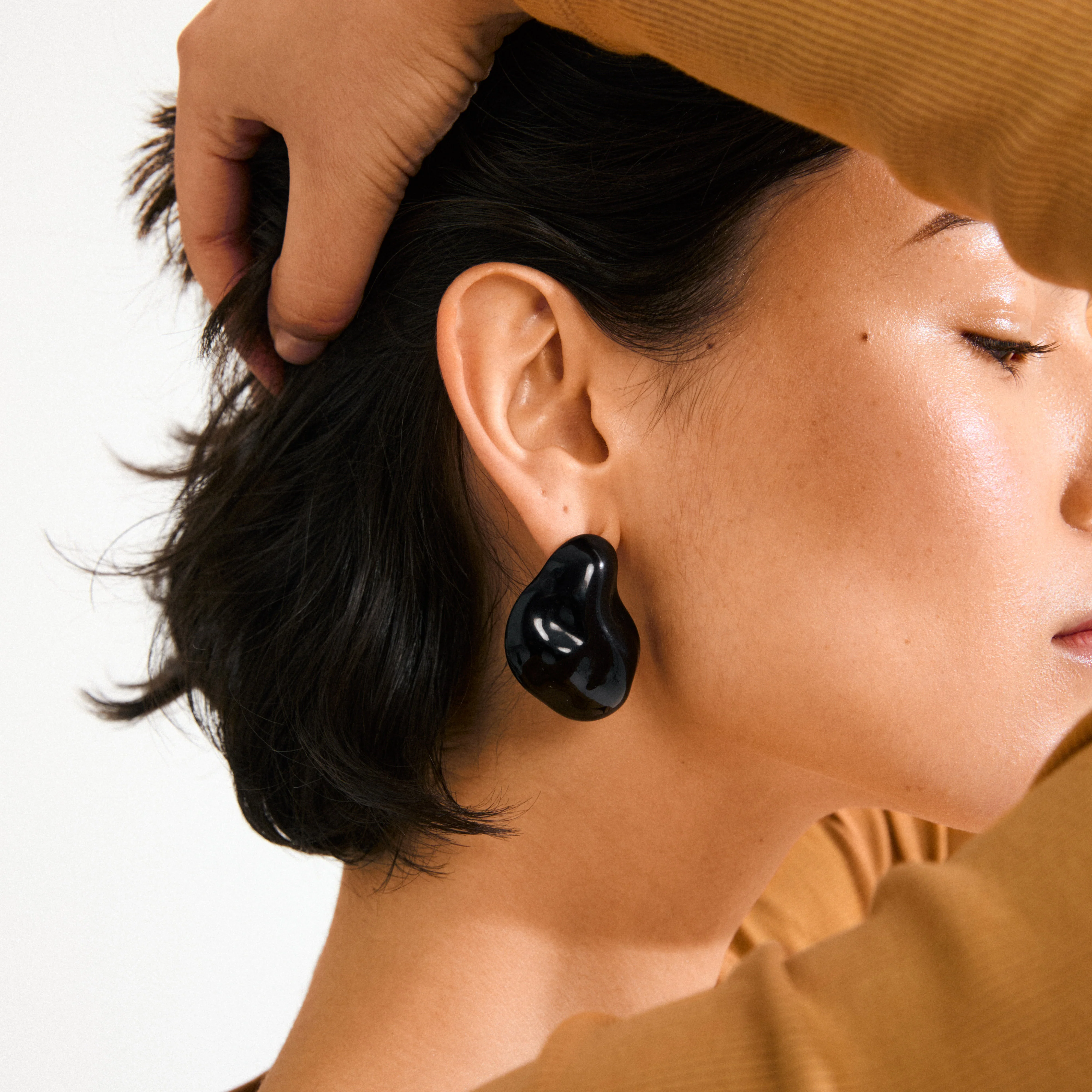 LIAN earrings silver-plated/black - Image 3