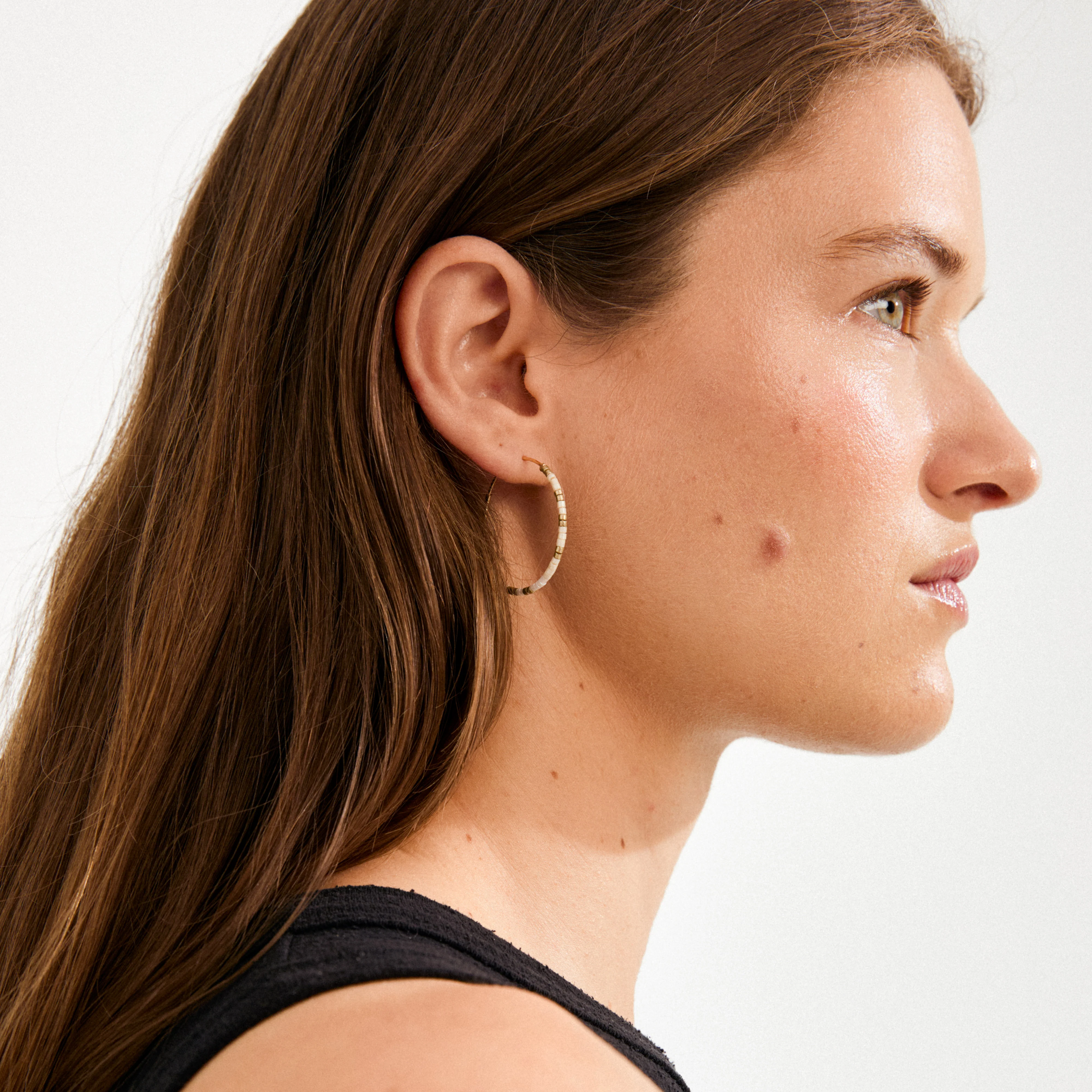 ALISON earrings white, gold-plated - Image 3