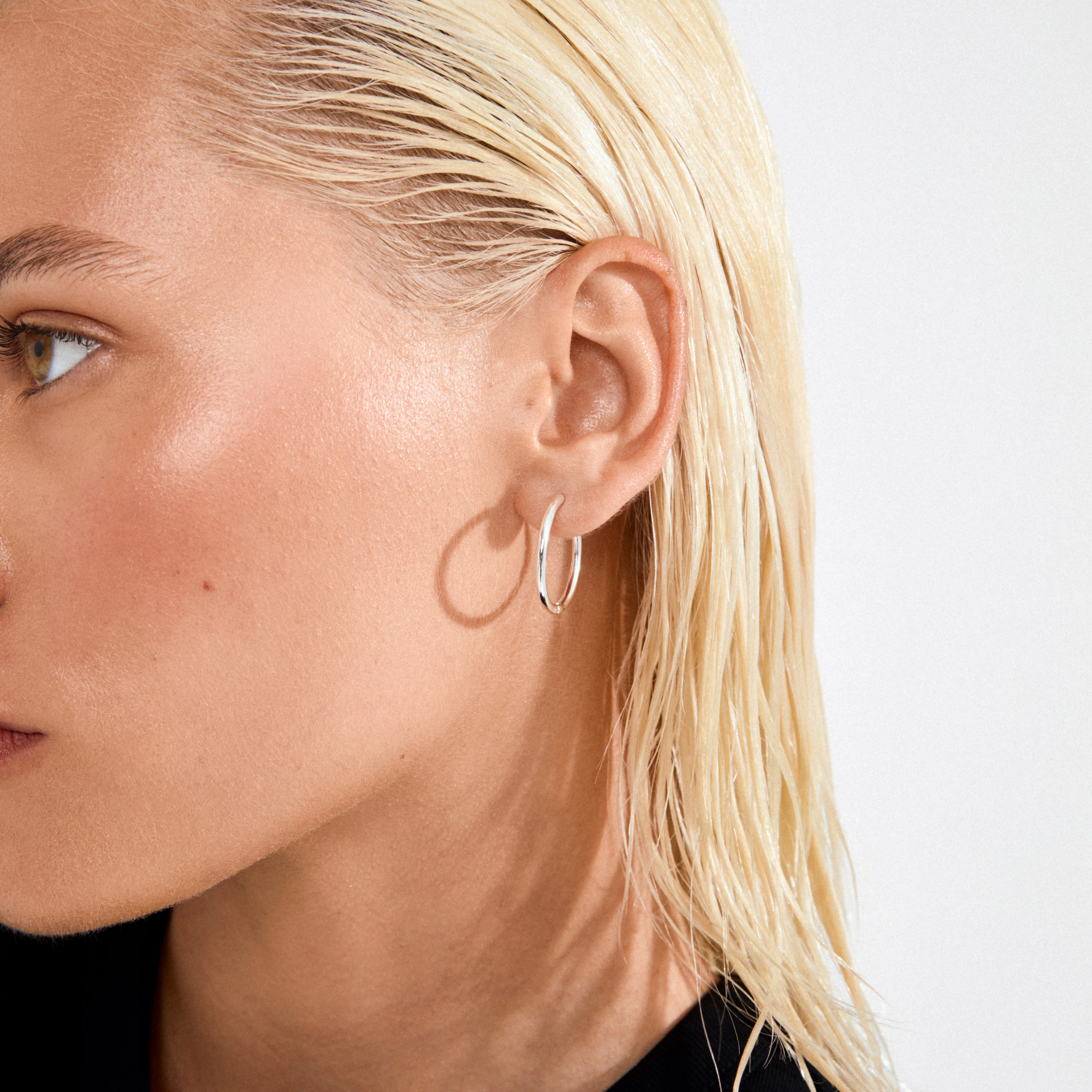 APRIL small hoop earrings silver-plated - Image 2