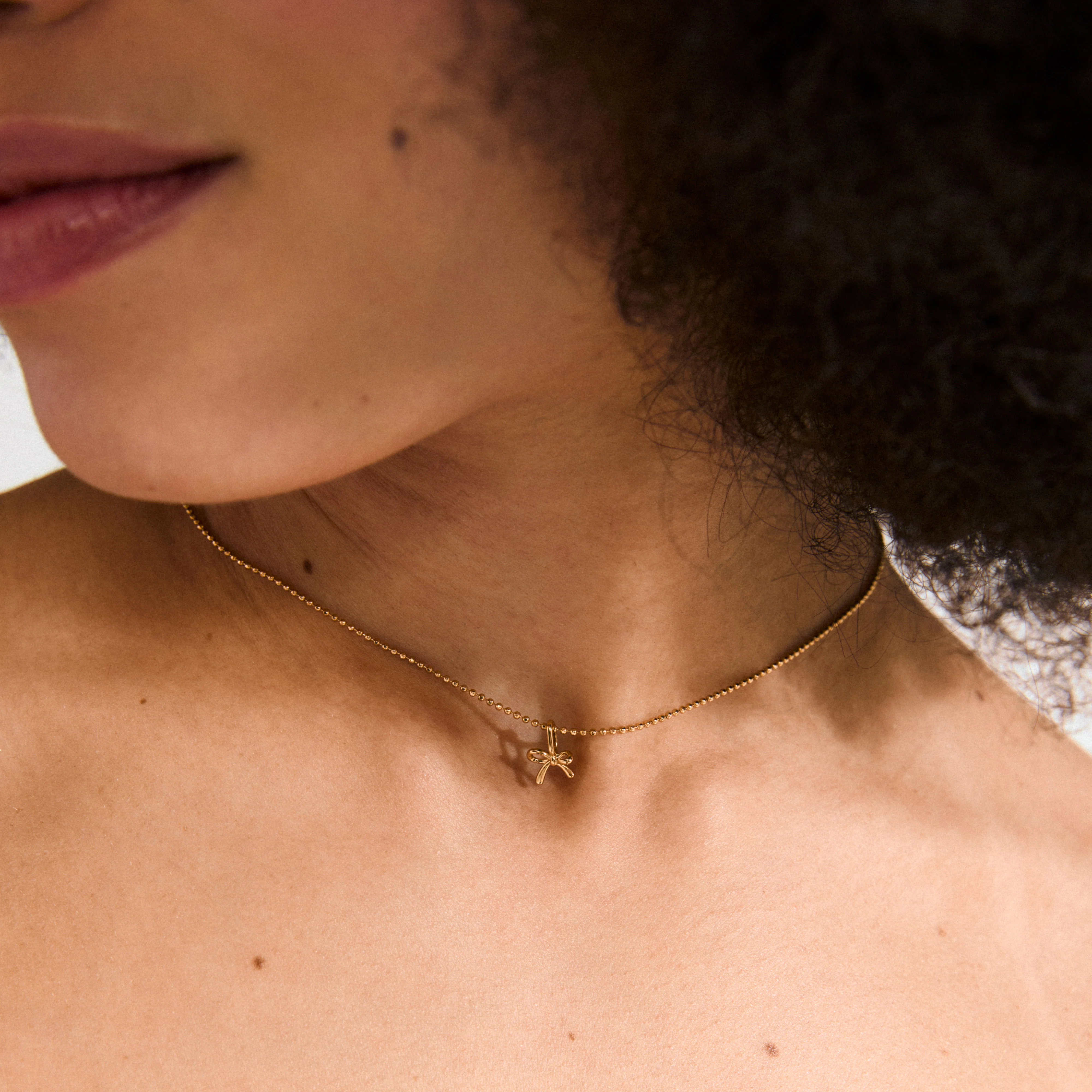 CHARM mini bow pendant gold-plated - Image 2