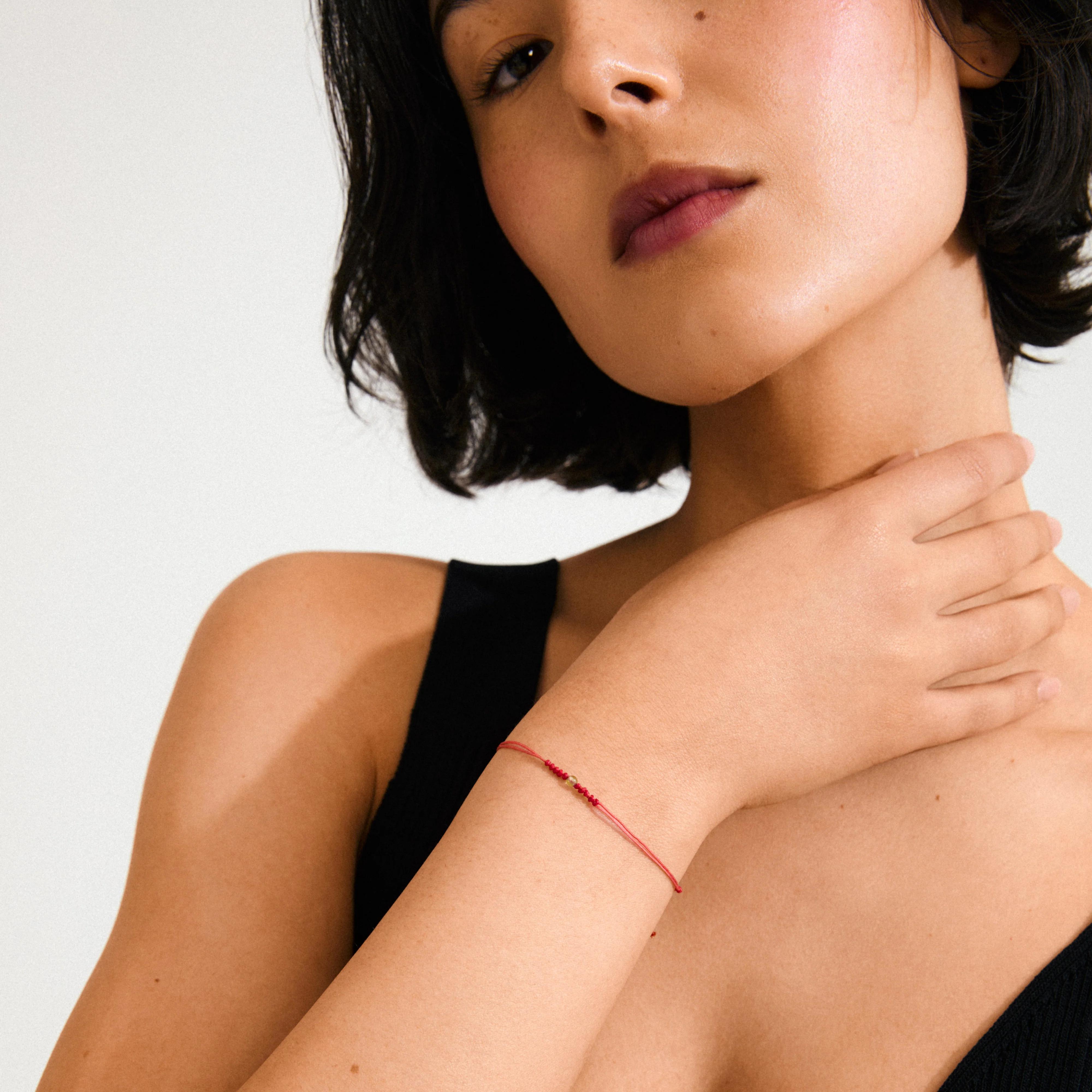 AUGUST birthstone bracelet - Image 3
