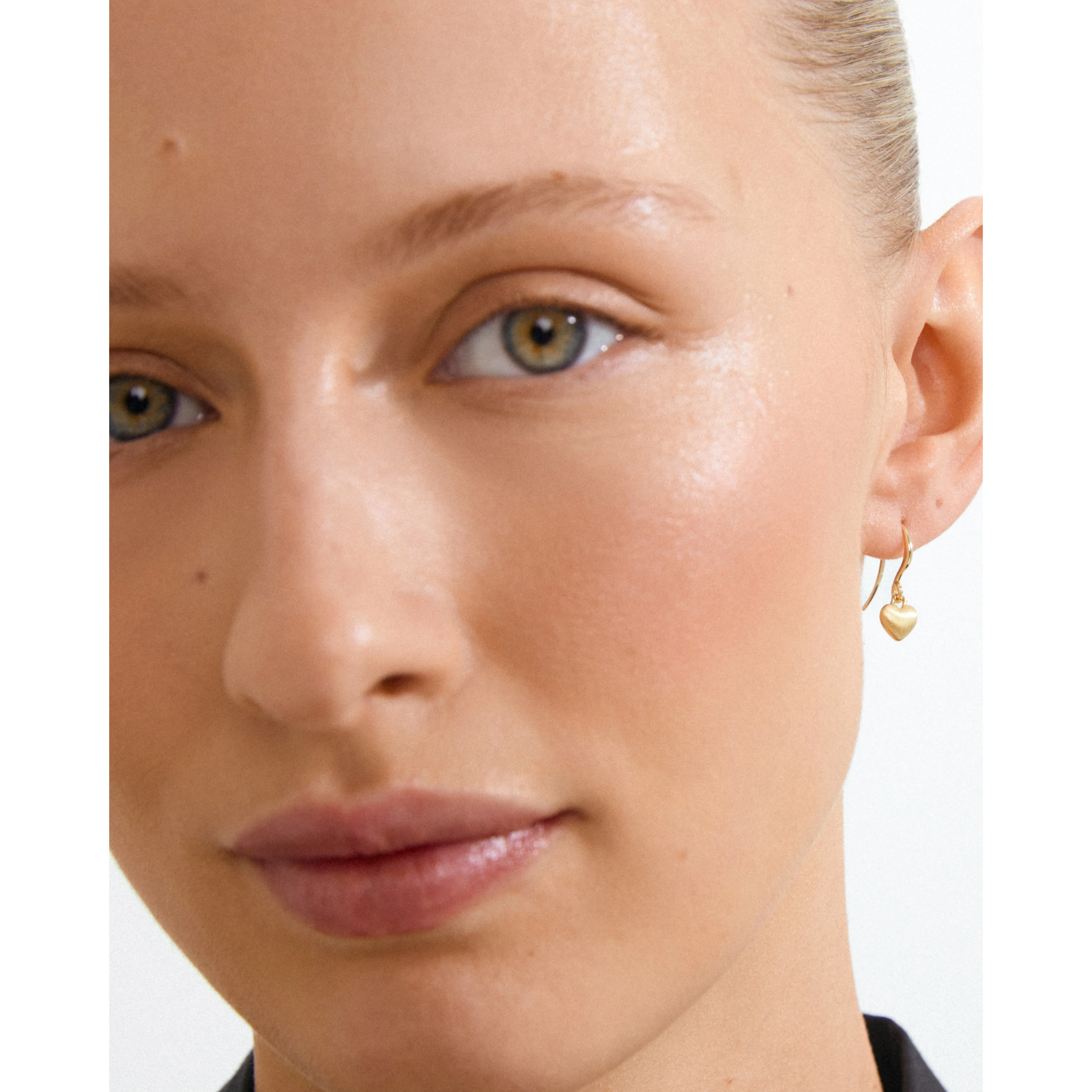 SOPHIA heart pendant earrings gold-plated - Image 3