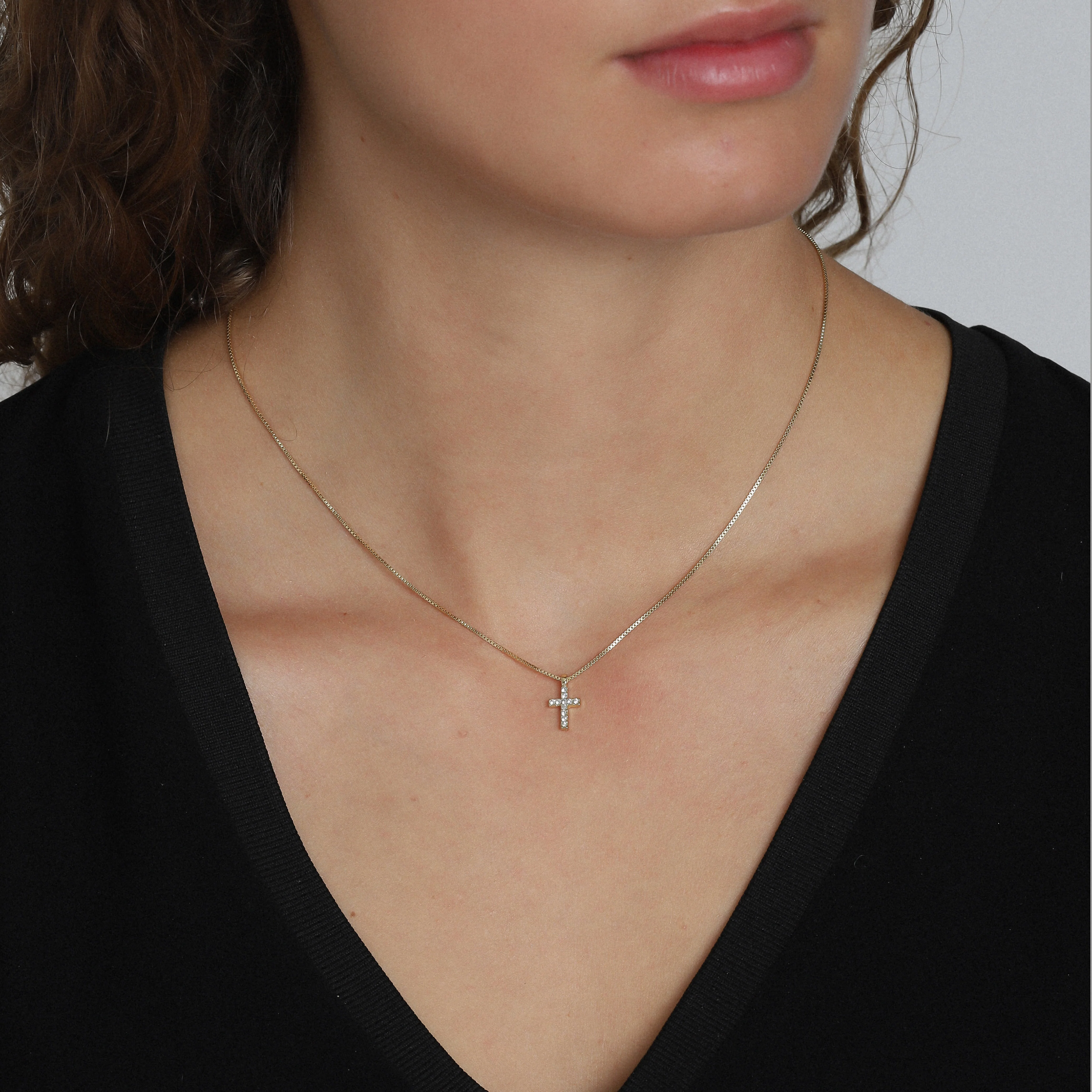 CLARA crystal cross necklace gold-plated - Image 3