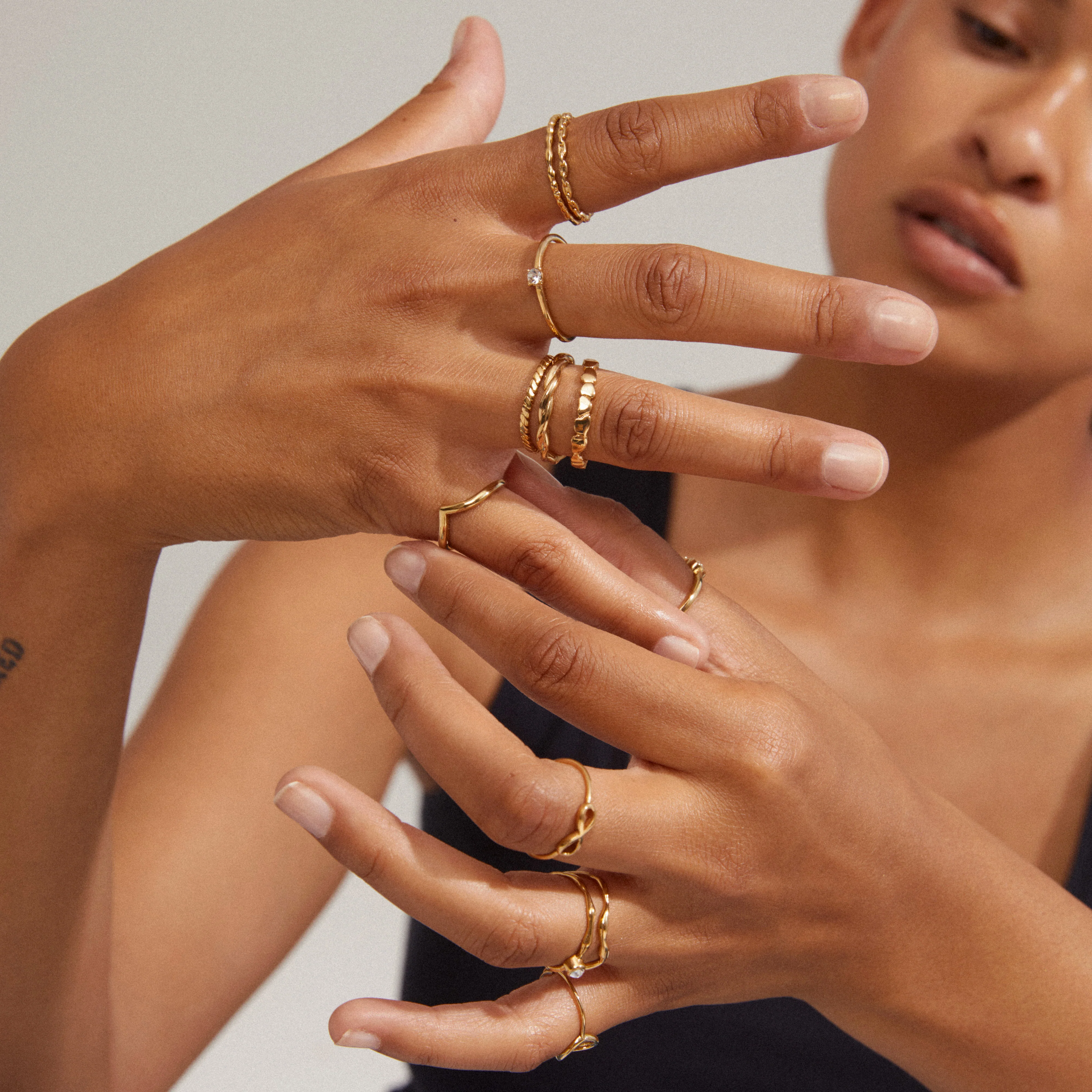LULU crystal heart stack ring gold-plated - Image 3