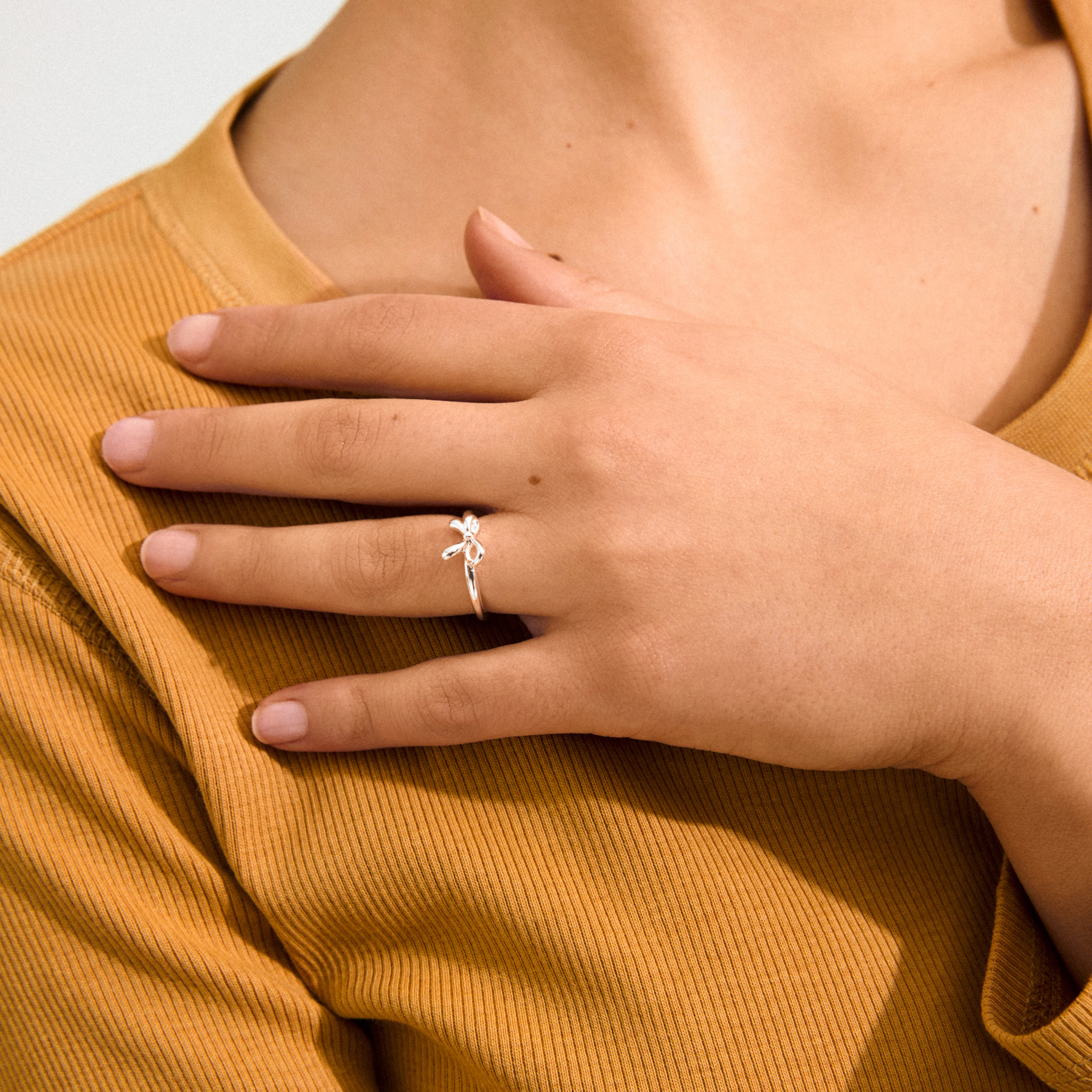 LULU bow stack ring silver-plated - Image 3