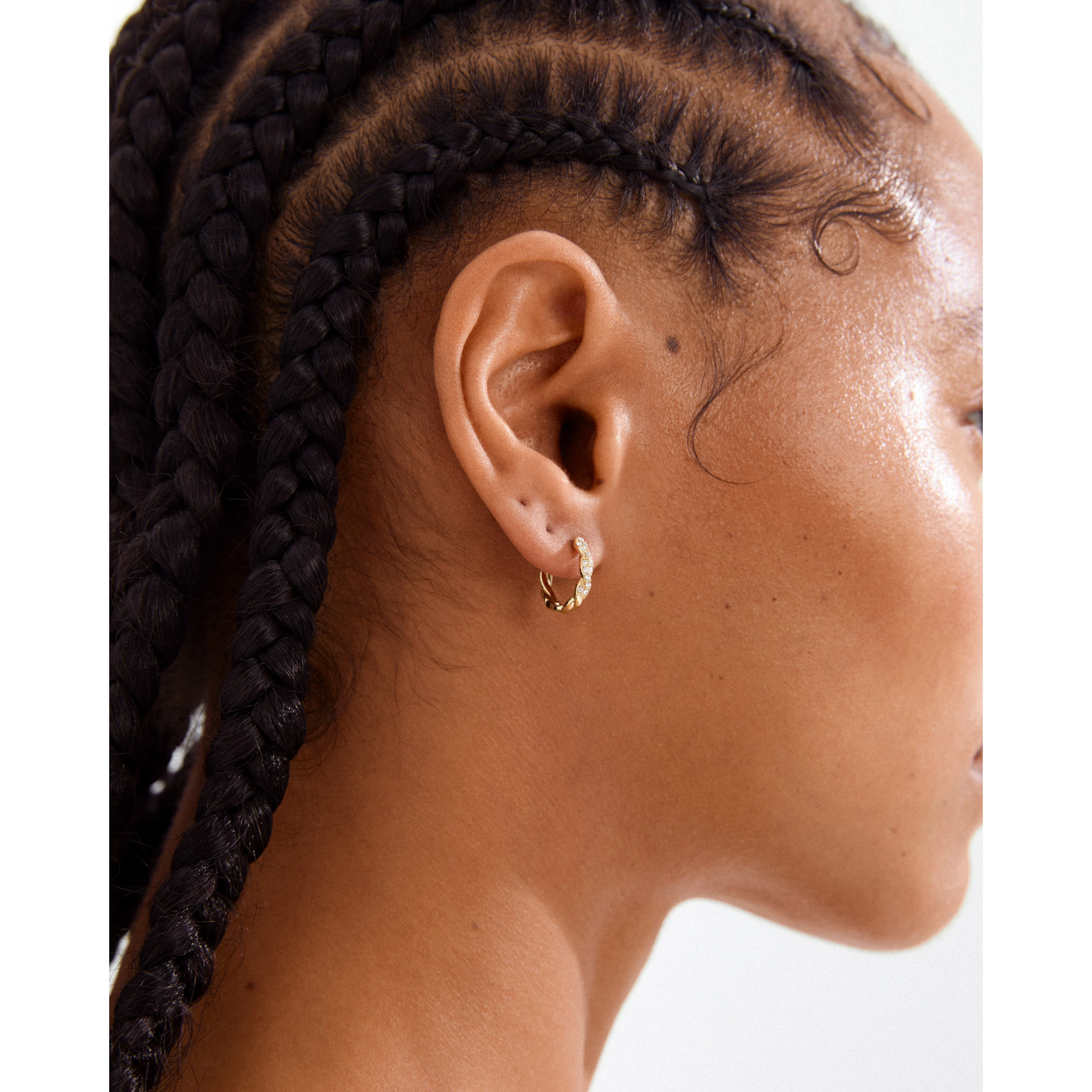 EZO twirled crystal hoops gold-plated - Image 3