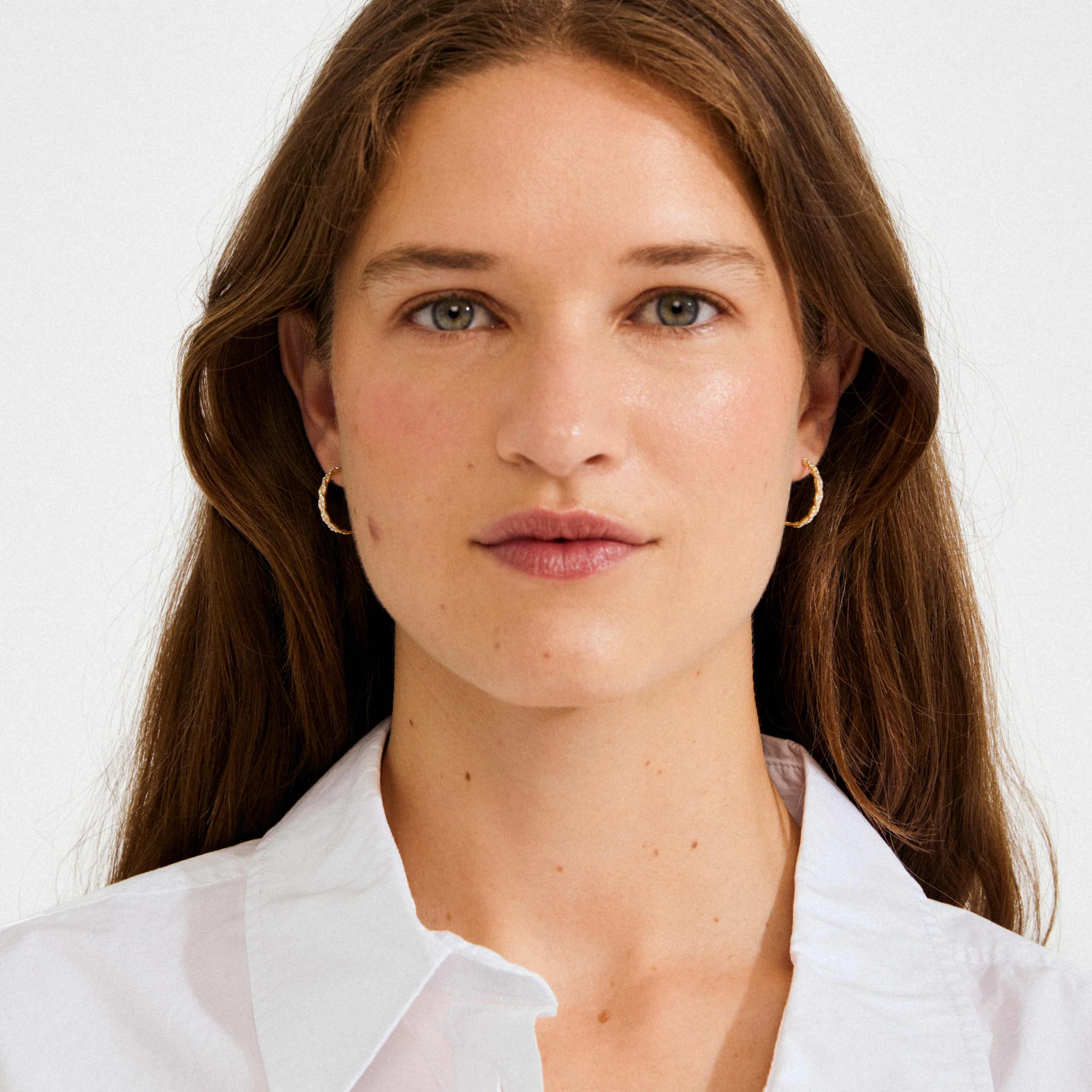EZO twirled crystal hoops gold-plated - Image 2