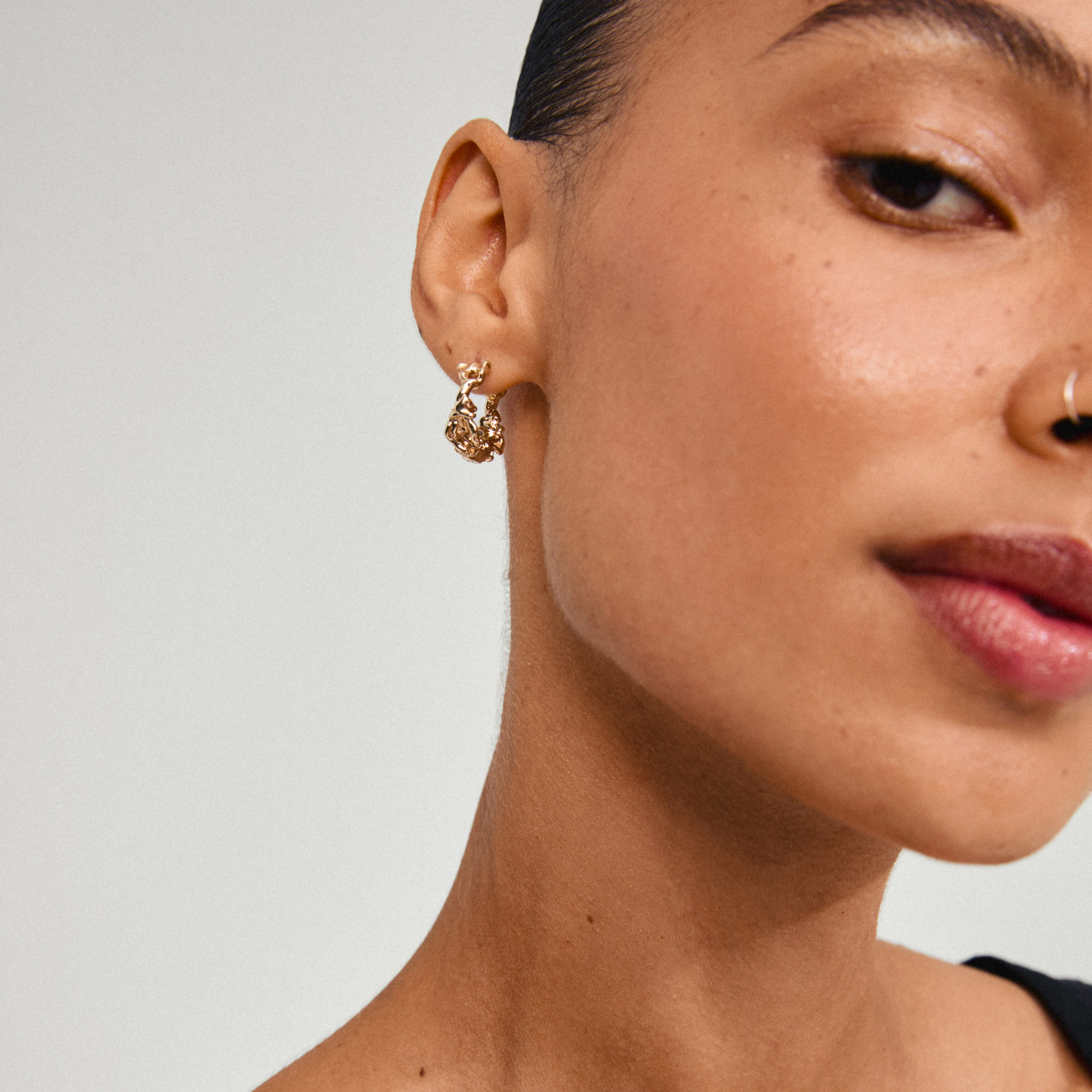 TRUST earrings gold-plated - Image 2