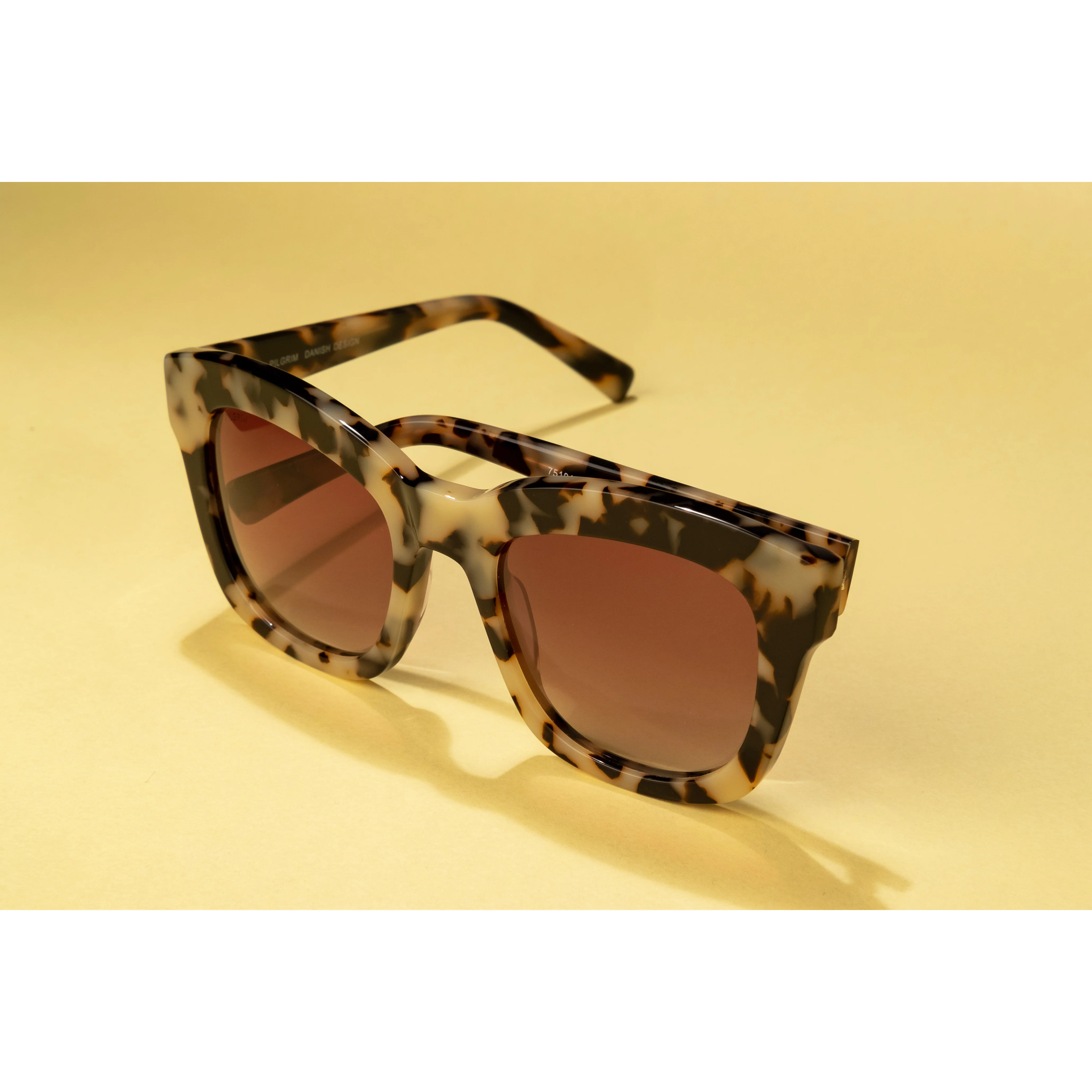 Sunglasses : Dael : Grey - Image 5