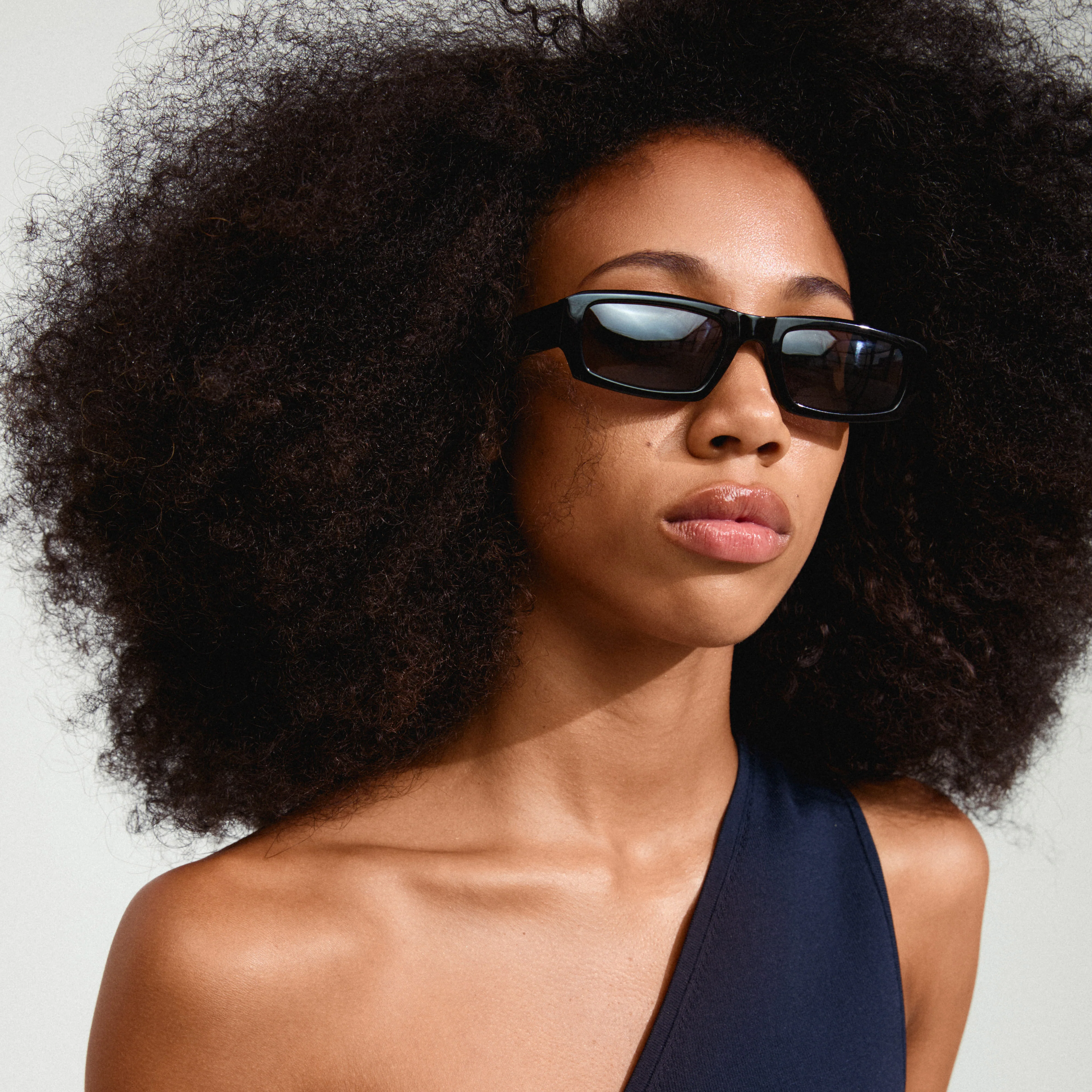 ALAYNA sunglasses black - Image 2