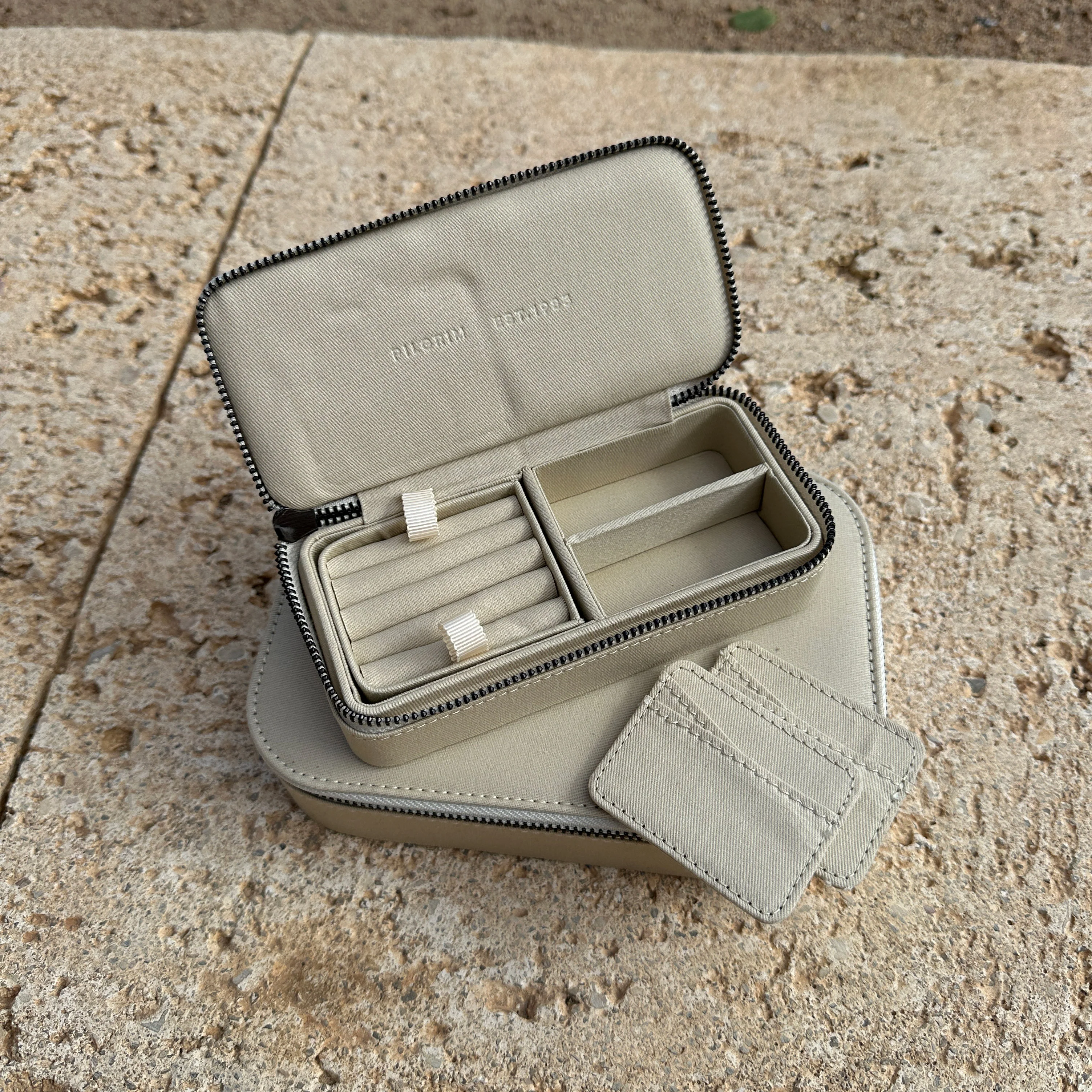 Jewellery box, Light Sand, Medium - Image 7